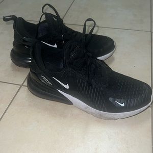 Boys Nike Air Max 270
